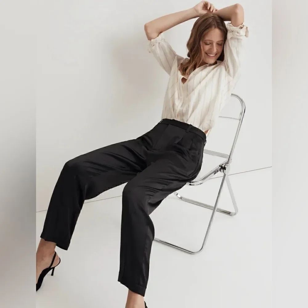 Madewell The Turner Tapered Pant in Satin